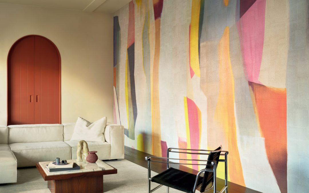 En Emica, nos especializamos en la comercialización de papeles decorativos de alto rendimiento, pensados tanto para proyectos residenciales como comerciales, con una amplia gama de opciones adaptadas a diversas necesidades